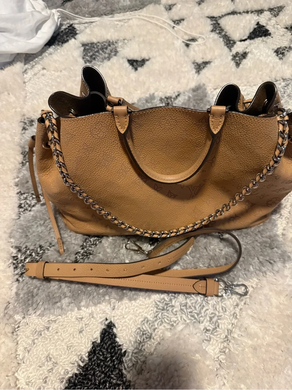 Louis Vuitton Tan Leather Bucket Tote with Silver Hardware